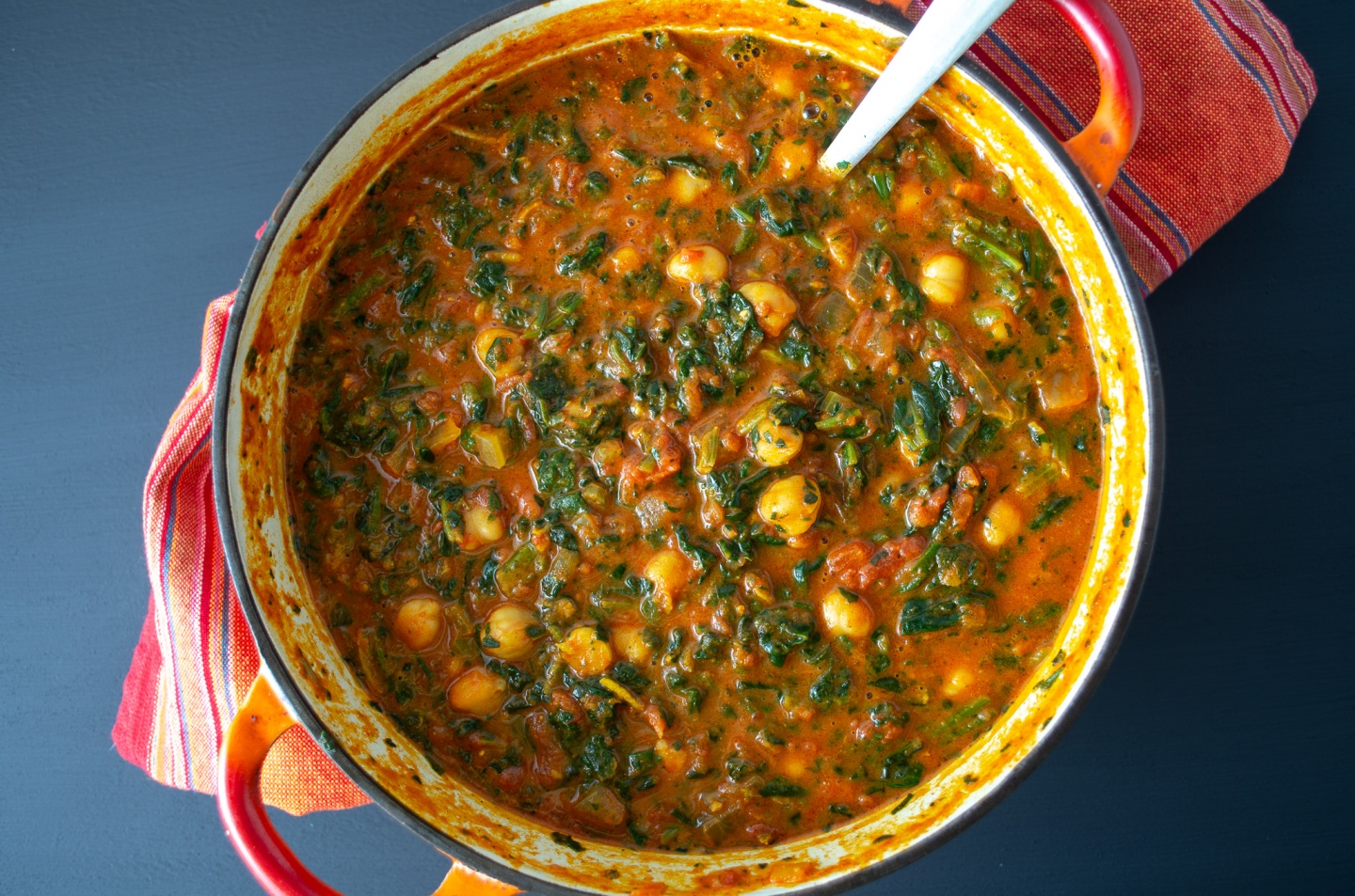 Coconut Curry with Chickpeas and Spinach - Planetarian Life