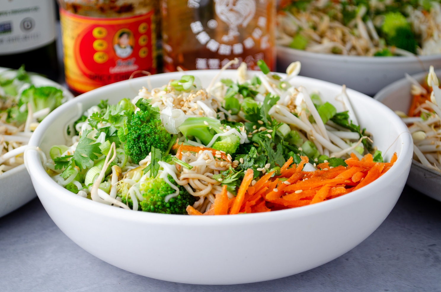 A root formula for a quick and easy ramen salad with fresh vegetables